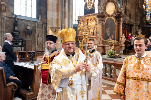 Priesterweihe Byzantinischer Ritus im Stephansdom / Erzdiözese Wien/ Schönlaub