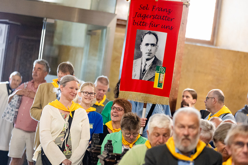 400 Mesnerinnen und Mesner bei österreichweiter Wallfahrt / Erzdiözese Wien/Schönlaub, Stephan Schönlaub 400 Mesnerinnen und Mesner bei österreichweiter Wallfahrt