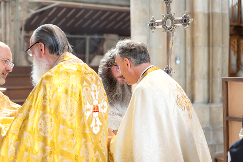 Priesterweihe Byzantinischer Ritus im Stephansdom / Erzdiözese Wien/ Schönlaub
