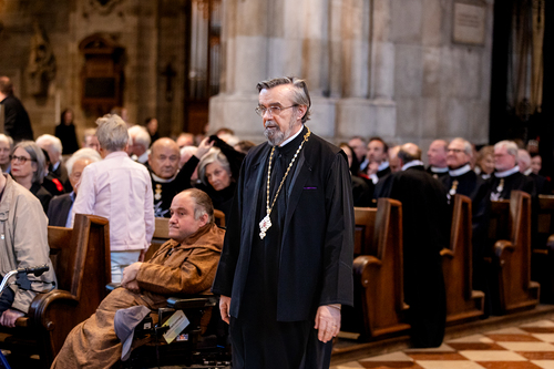 Stephansdom: Österreich nahm Abschied von Papst Franziskus / Erzdiözese Wien/ Schönlaub, Stephan Schönlaub Stephansdom: Österreich nahm Abschied von Papst Franziskus