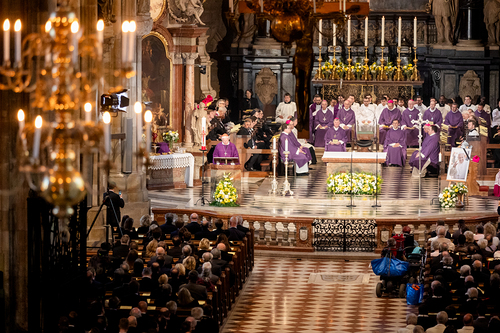 Stephansdom: Österreich nahm Abschied von Papst Franziskus / Erzdiözese Wien/ Schönlaub, Stephan Schönlaub Stephansdom: Österreich nahm Abschied von Papst Franziskus