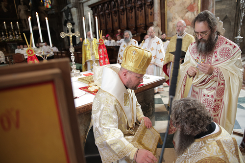 Priesterweihe Byzantinischer Ritus im Stephansdom / Erzdiözese Wien/ Schönlaub