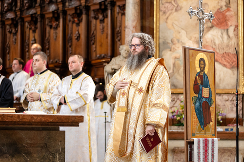 Priesterweihe Byzantinischer Ritus im Stephansdom / Erzdiözese Wien/ Schönlaub