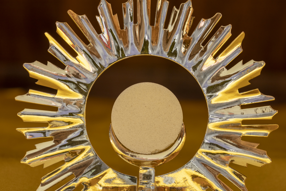 Monstranz mit Hostie