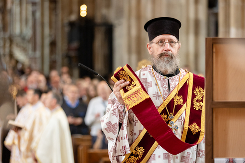 Priesterweihe Byzantinischer Ritus im Stephansdom / Erzdiözese Wien/ Schönlaub