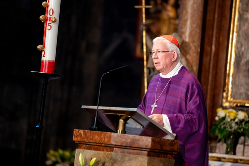 Stephansdom: Österreich nahm Abschied von Papst Franziskus / Erzdiözese Wien/ Schönlaub, Stephan Schönlaub Stephansdom: Österreich nahm Abschied von Papst Franziskus