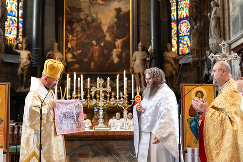 Priesterweihe Byzantinischer Ritus im Stephansdom / Erzdiözese Wien/ Schönlaub